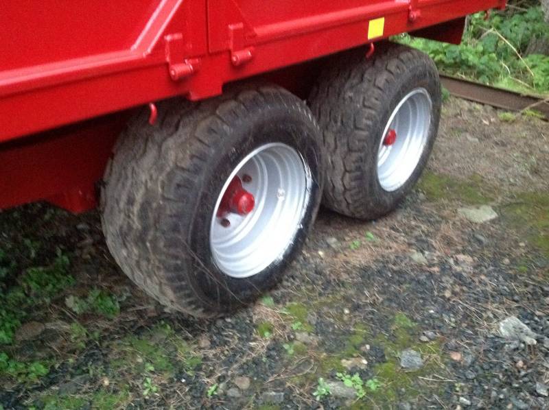 New 15.5 flotation tyres