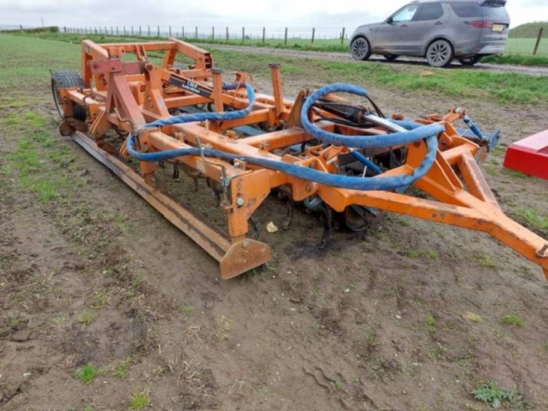 4m cultivator with end toe kit for road (241)