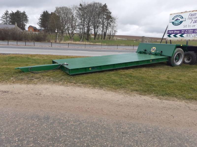 16ft low loader, 8-10 tonne capacity, 3 to choose from - IMMEDIATE AVAILABILITY (867)