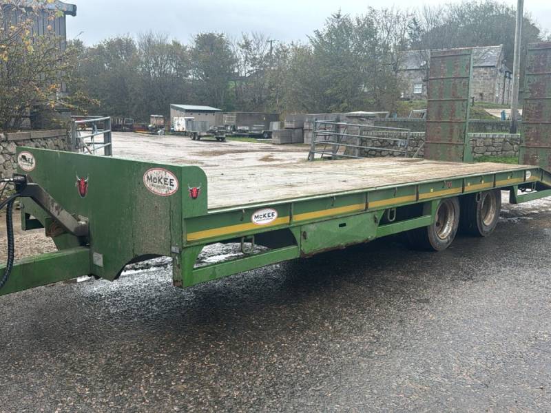 19 tonne McKee Low Loader (217)